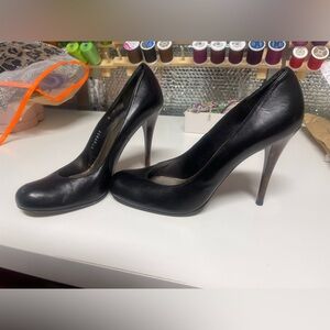 St.john Black High Heels stilettos GORGEOUS!